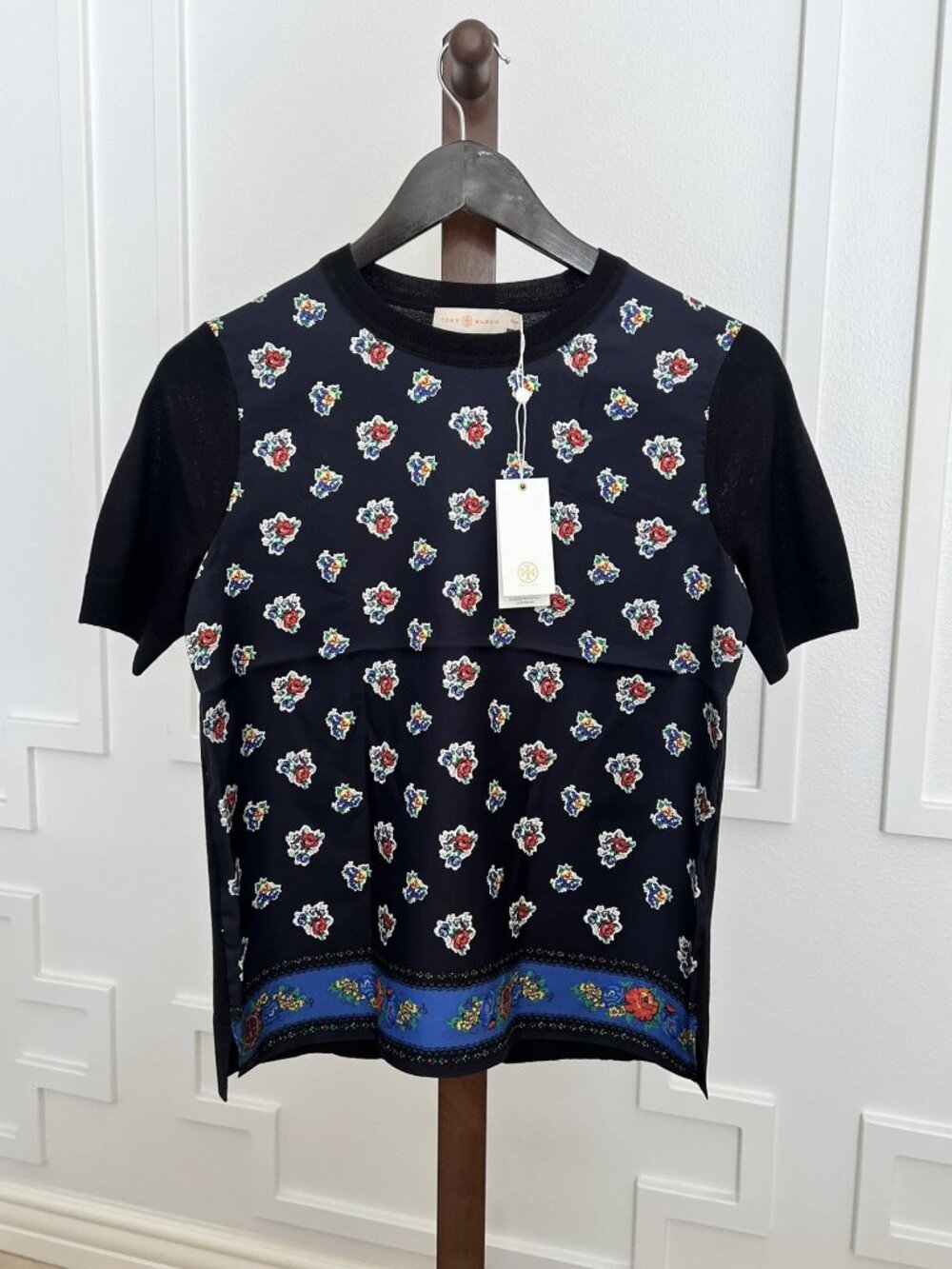 NWT - Tory Burch Silk Front Short Sleeve Sweater - Navy💙
